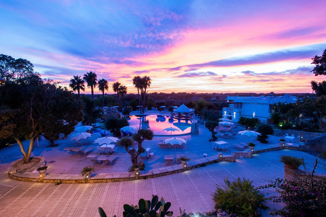Eden Resort Country อูเจนโต ภายนอก รูปภาพ
